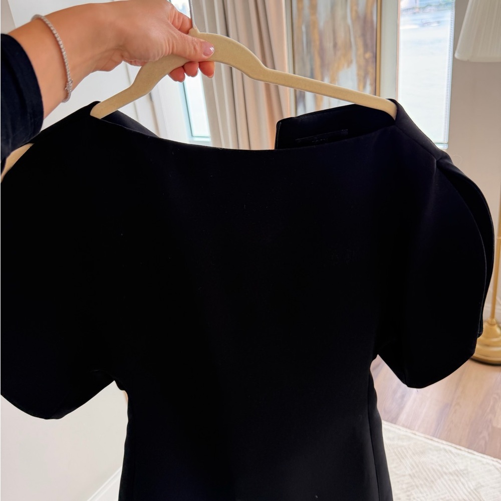 Zara Black Short-Sleeve Crewneck Sweater